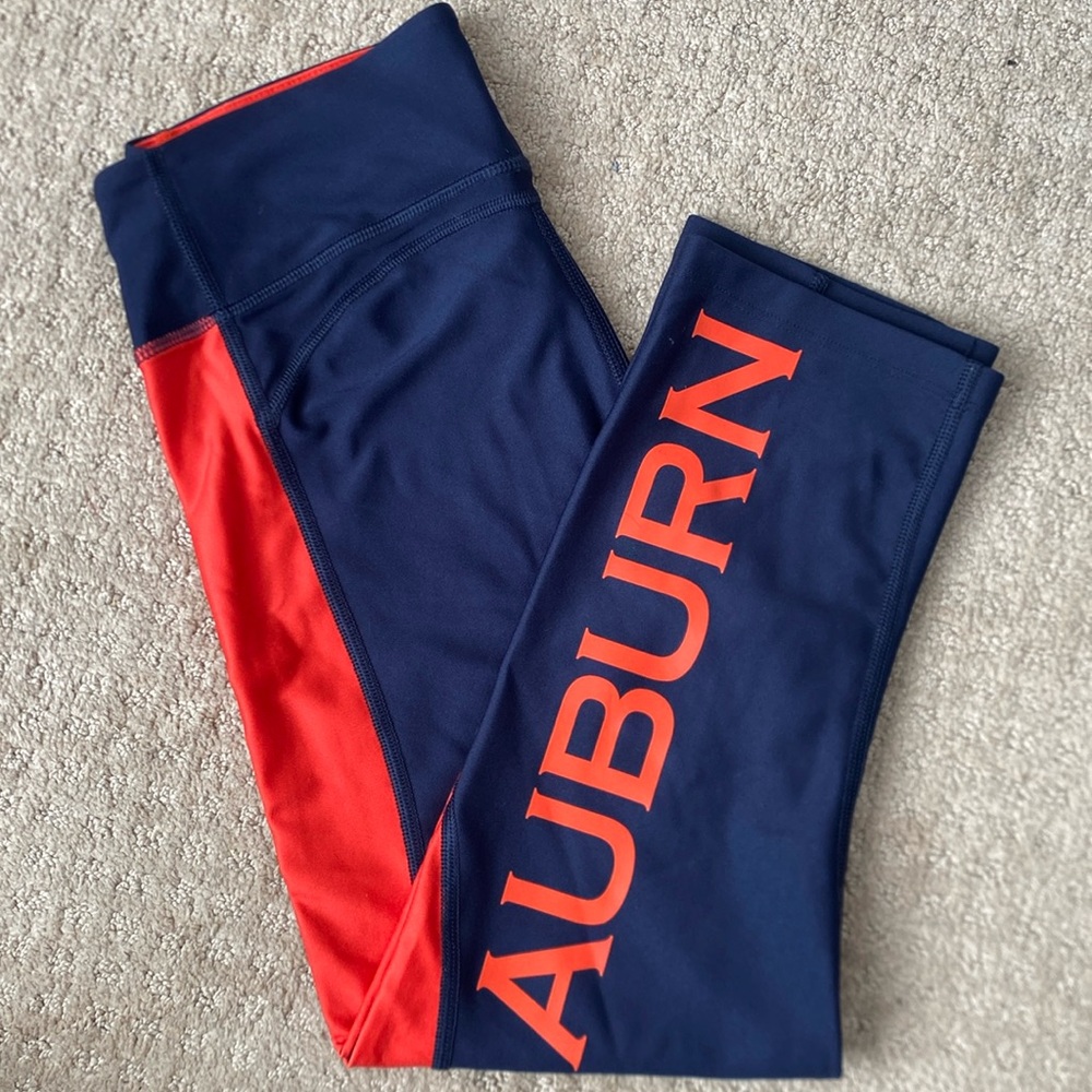Women’s Under Armour leggings